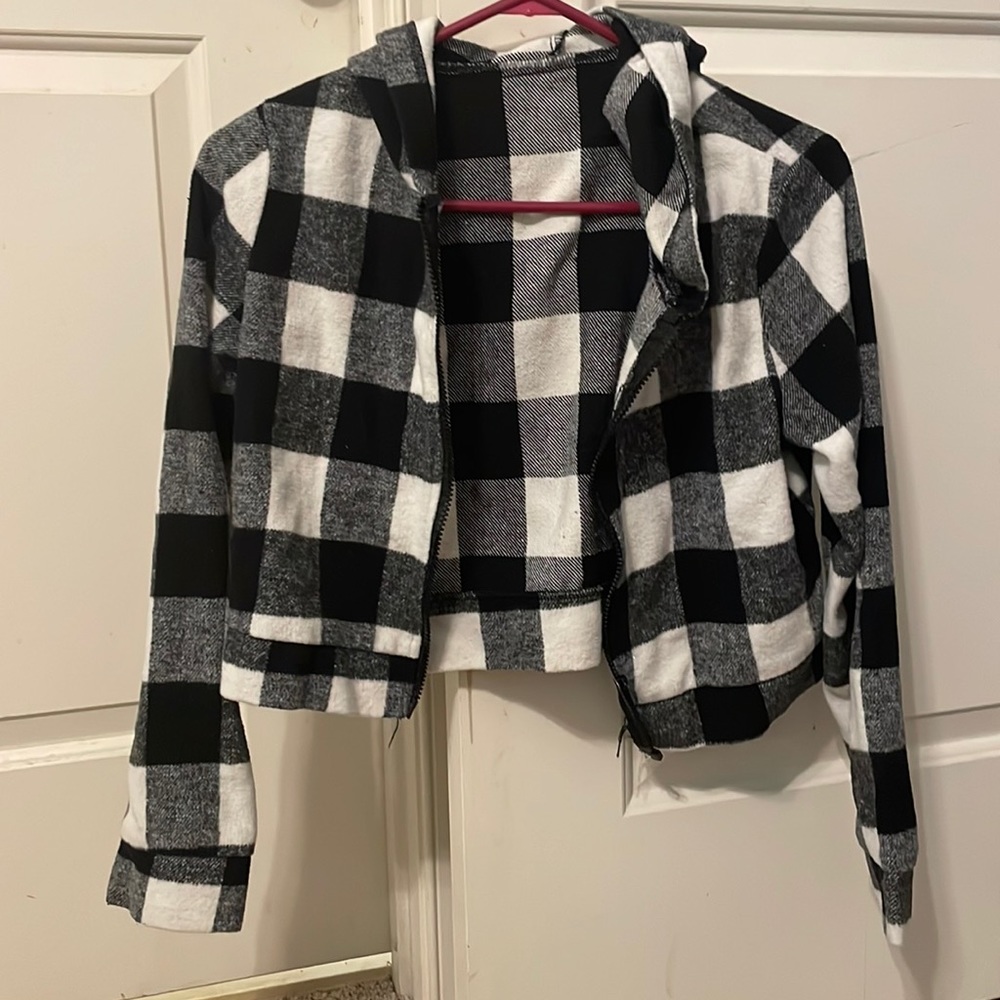 Cropped Black and White zip up jacket